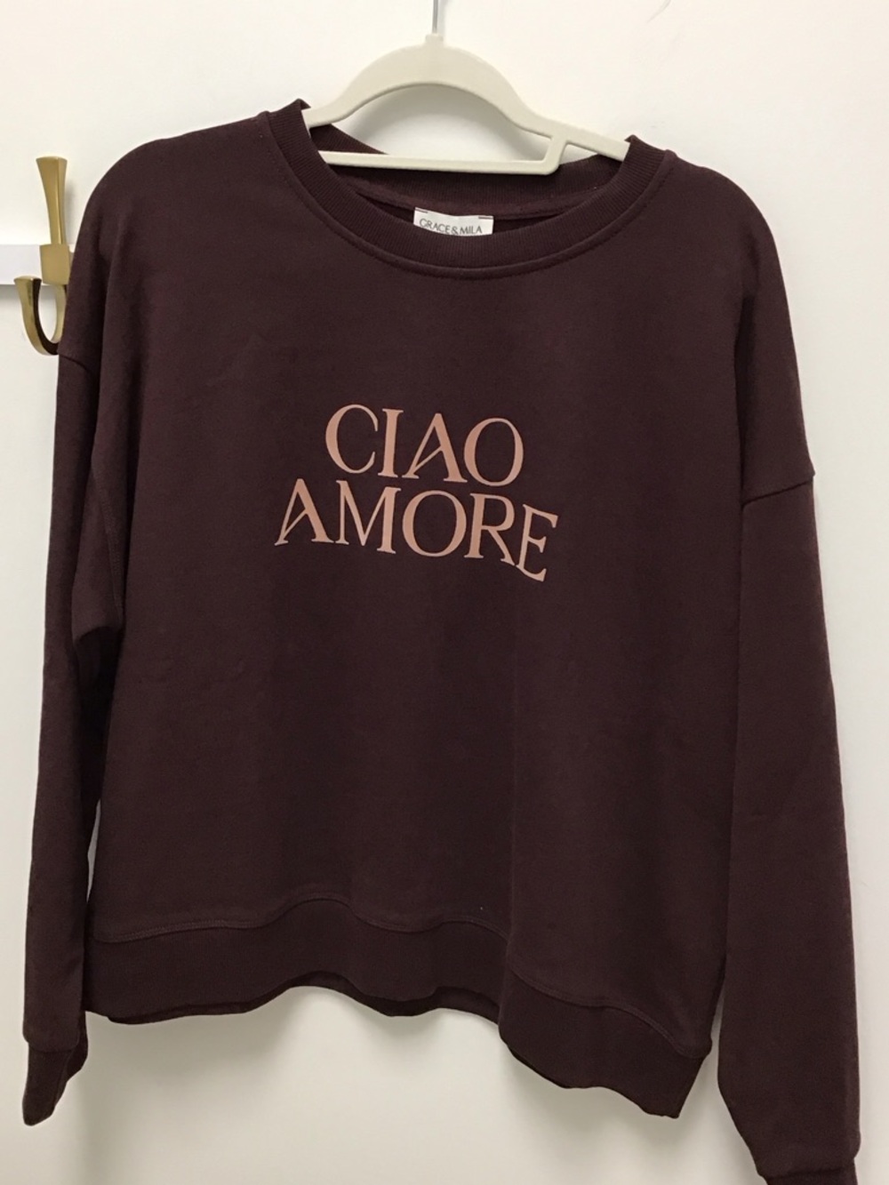 Grace & Mila Ciao Amore Crewneck Sweatshirt - Plum